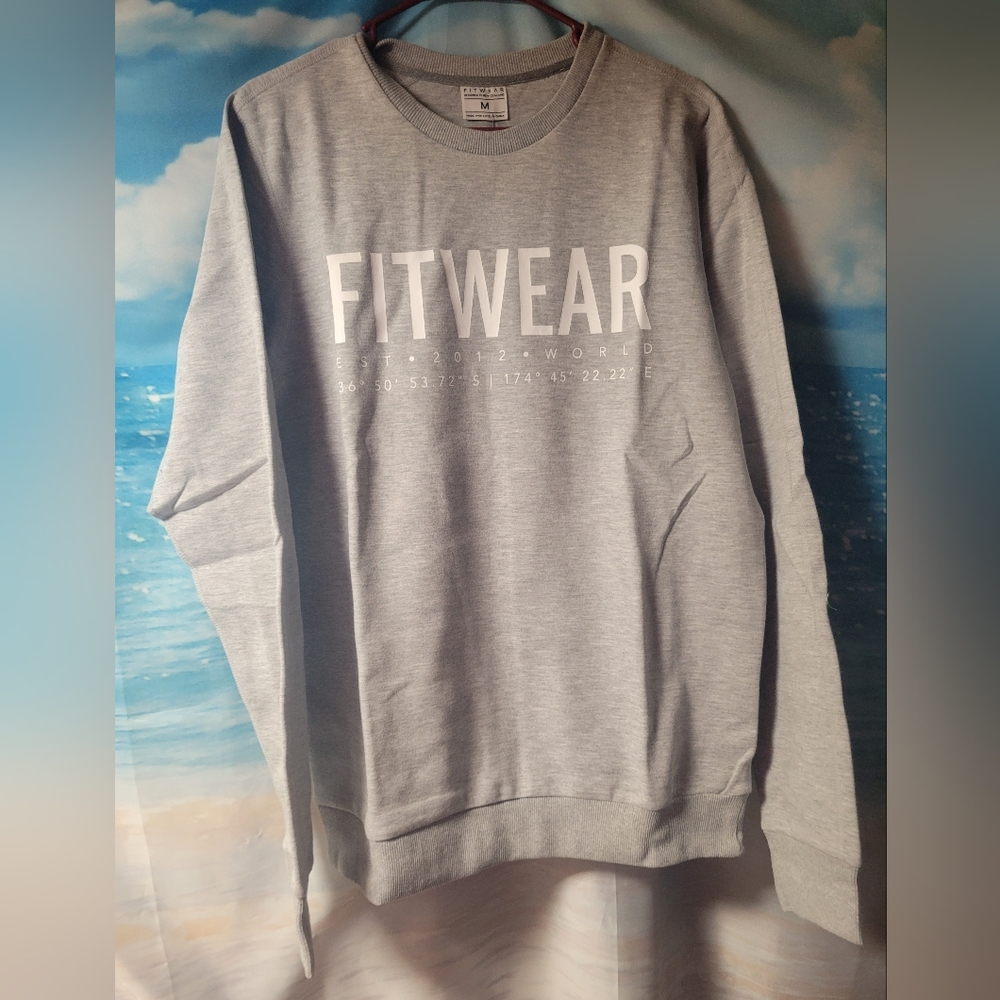 FitWear‎ New Gray Sweatshirt Crewneck Unisex Size Medium